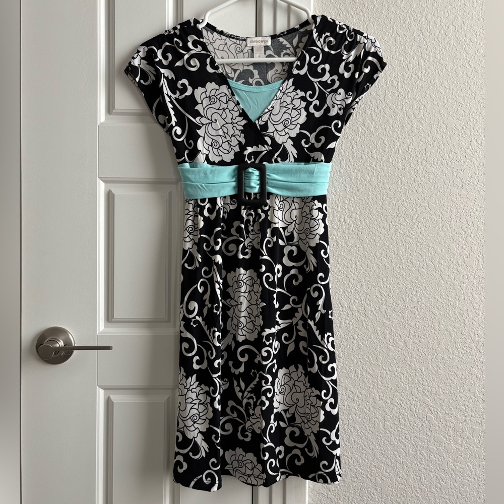 (Vintage Y2K) Limited Too floral dress with faux belt (size 16 girls)